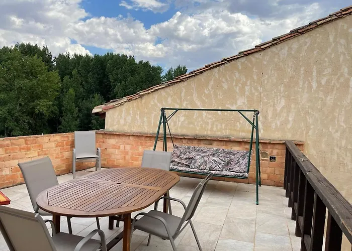 - Turistico Дом отдыха La Perera